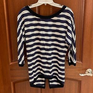 BAILEY44, Made in USA Top, 3/4 Sleeves w/ Slit Back, Size M, Navy/White